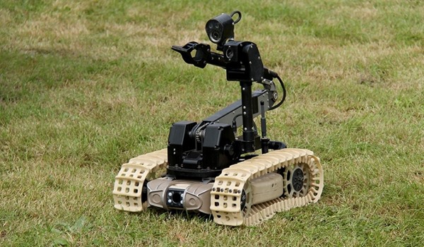 военный робот